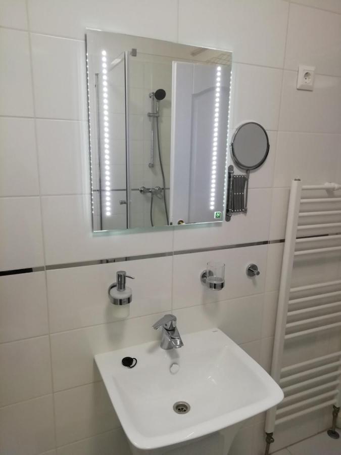 Apartament Salvus Apartman Eger Zewnętrze zdjęcie